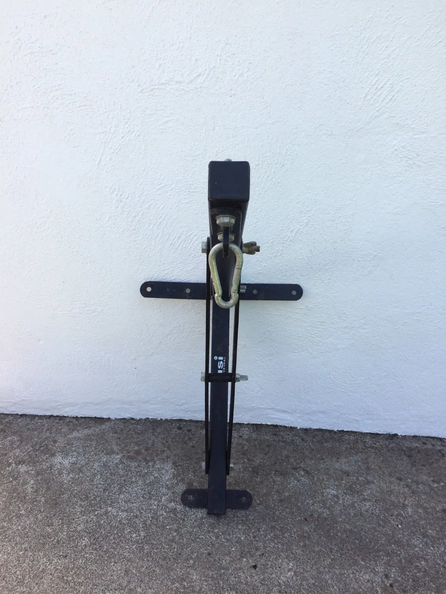 Bracket for Hanging Boxing Bag - Image 3