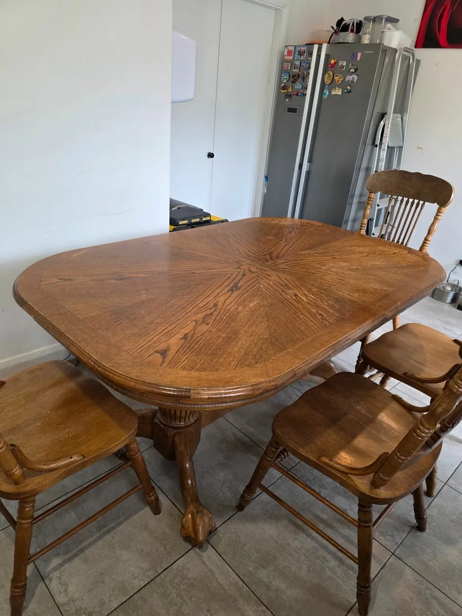 Vintage Table - Image 4