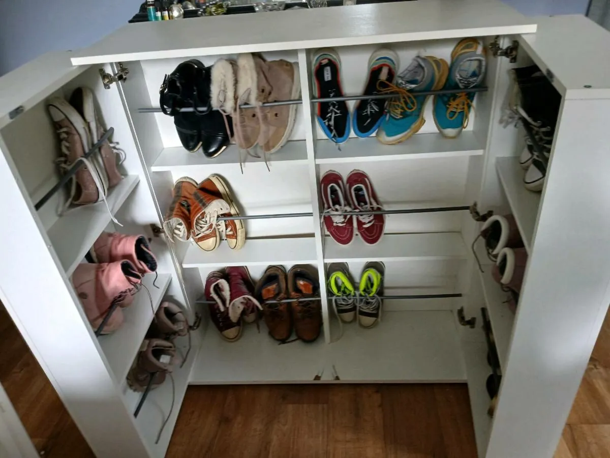 shoe storage - Image 1