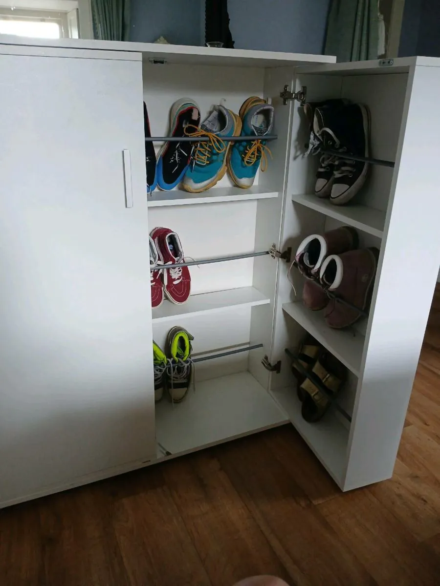shoe storage - Image 2