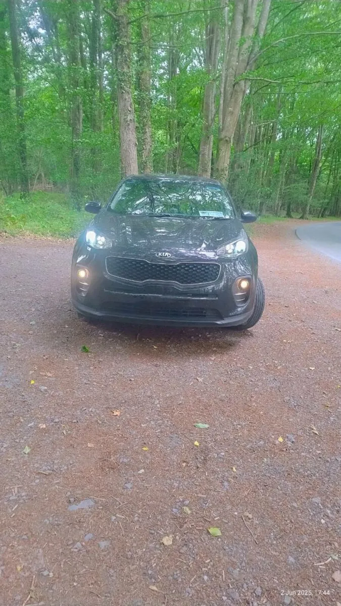 KIA SPORTAGE - Image 4