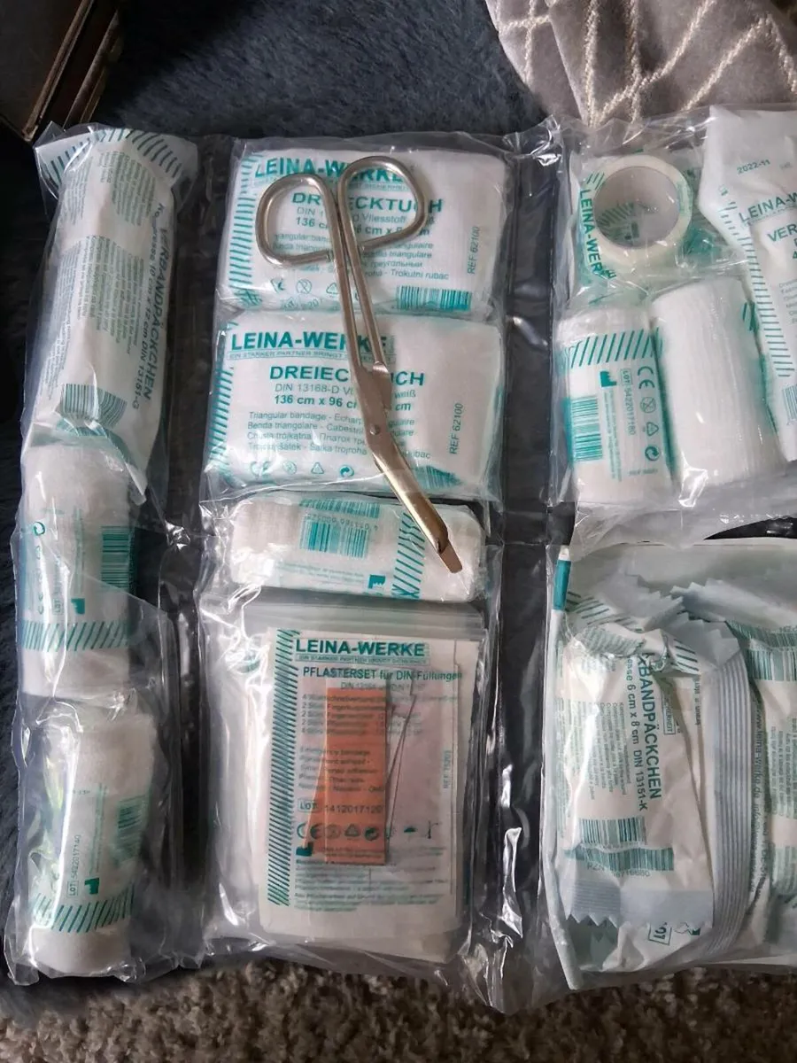 Porsche First Aid Kit - Image 3