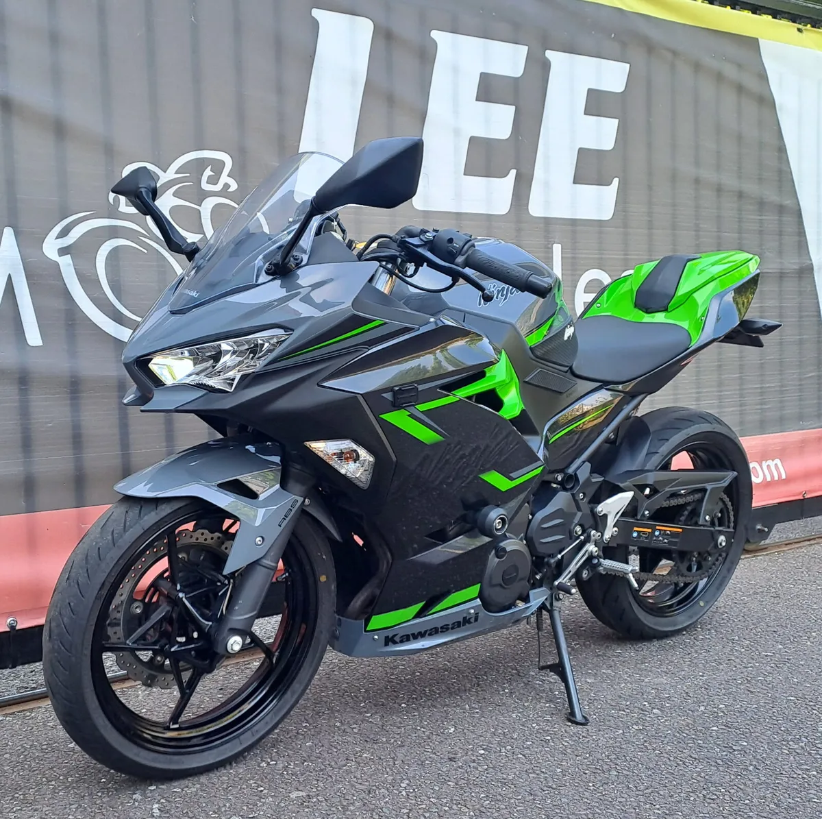2019 KAWASAKI NINJA 400 - Image 2