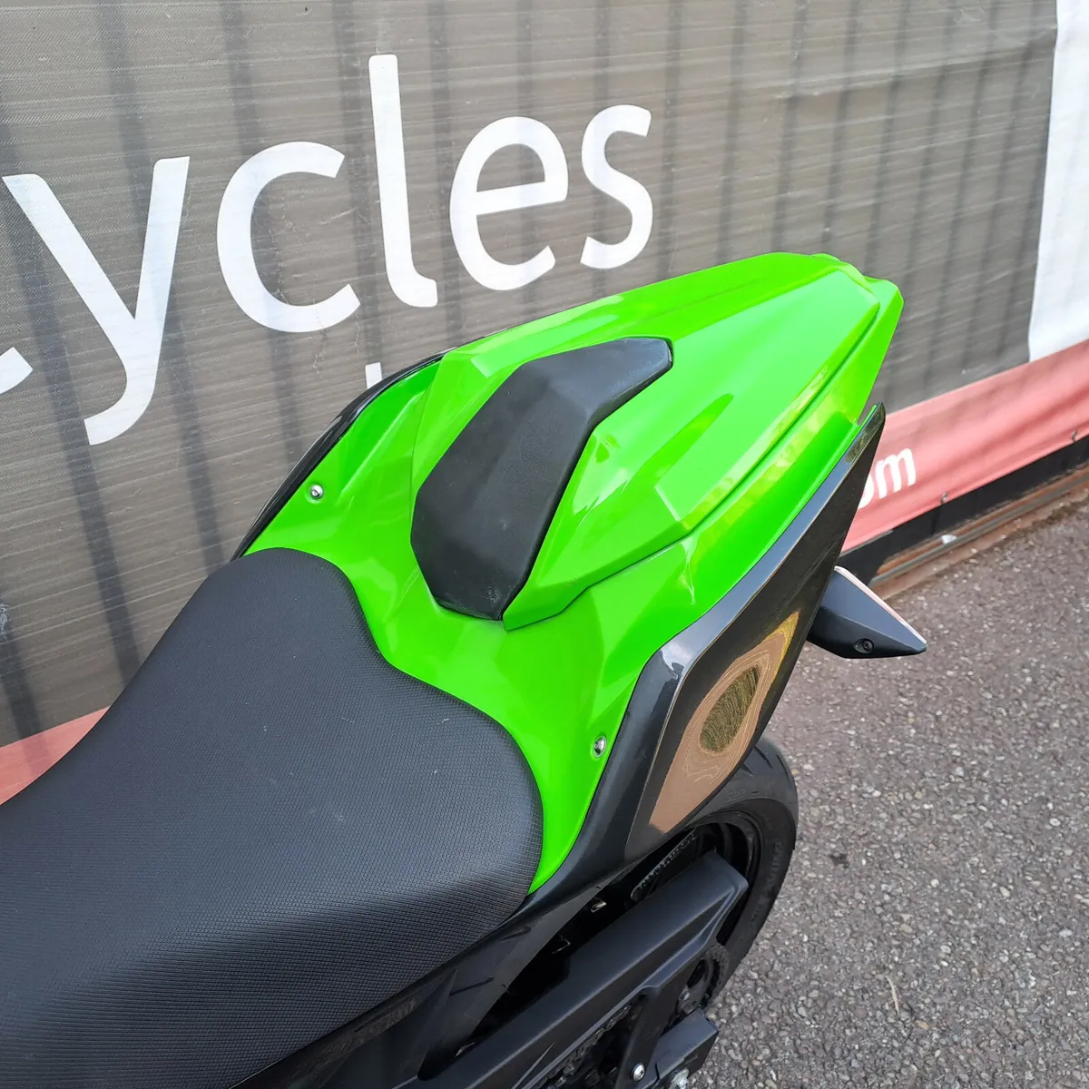 2019 KAWASAKI NINJA 400 - Image 4