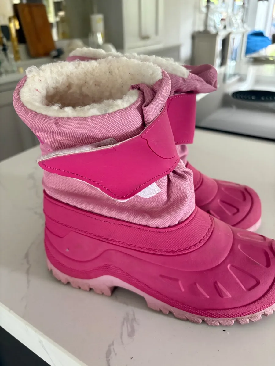 Children snow boots