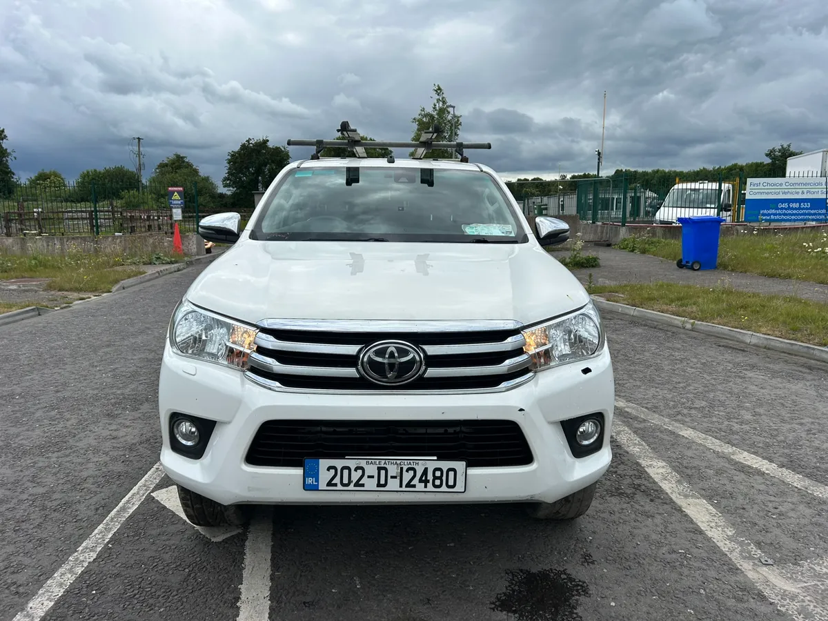 2020 Toyota Hilux - Image 2