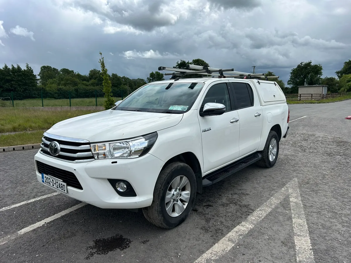 2020 Toyota Hilux - Image 3