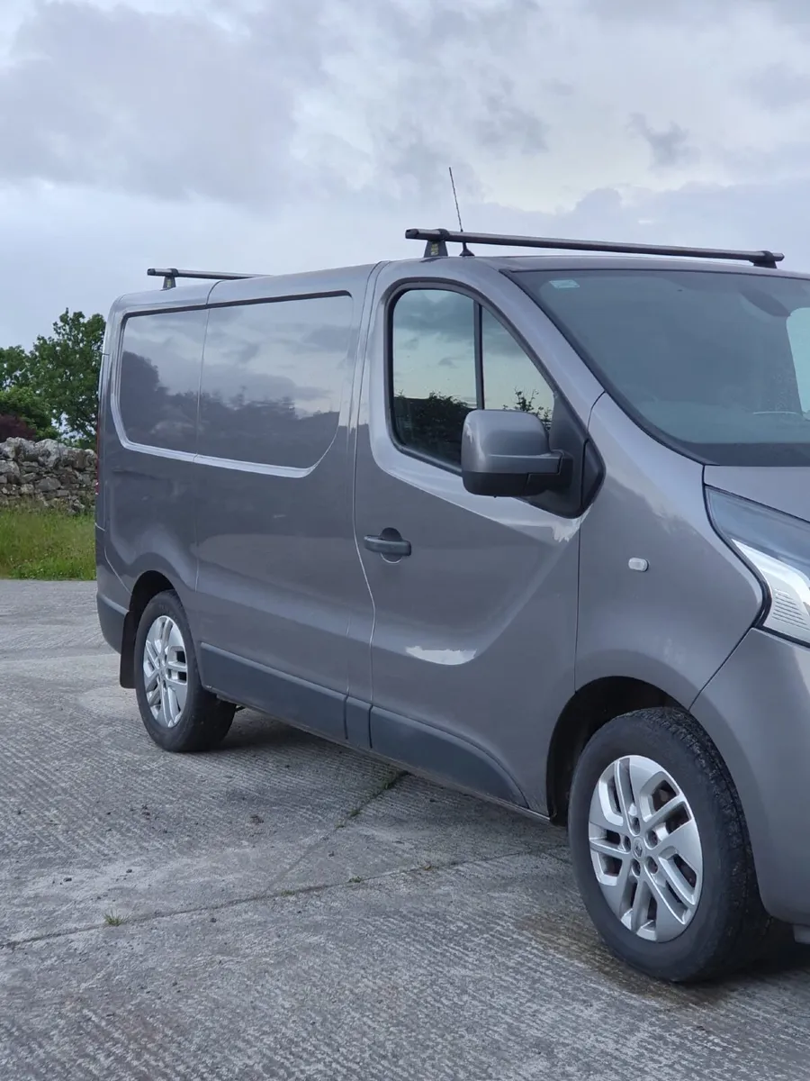 Renault Trafic 2018 - Image 1