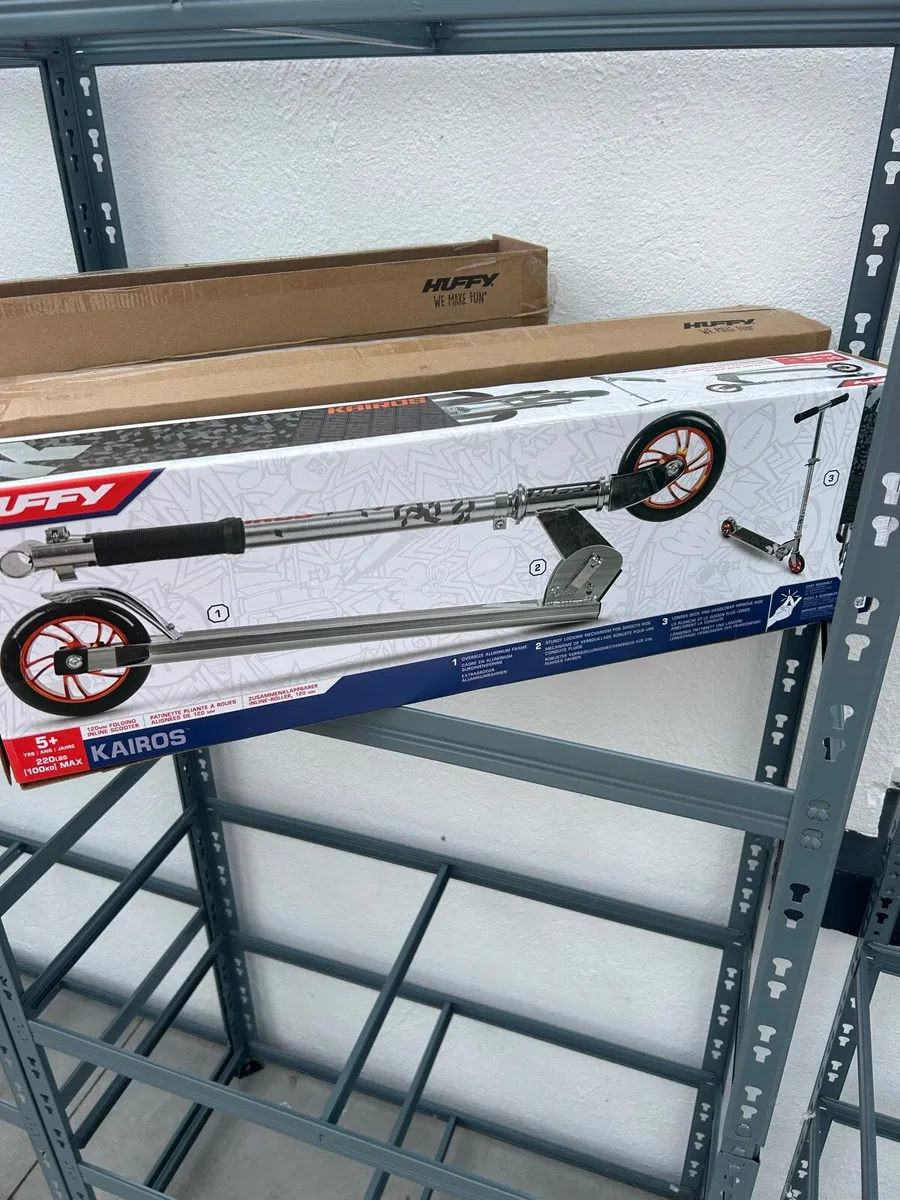 2 brand new kids scooter - Image 4