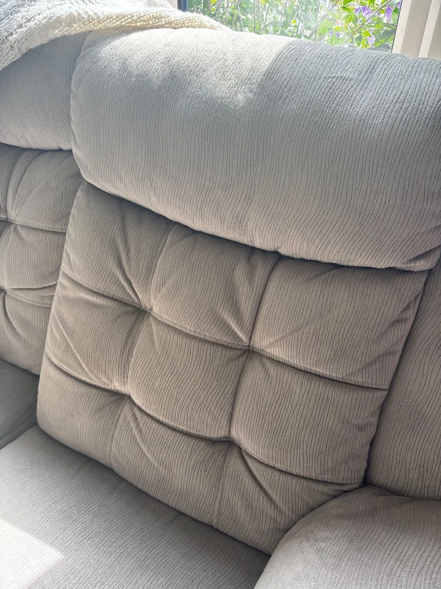 Sofa - Image 3