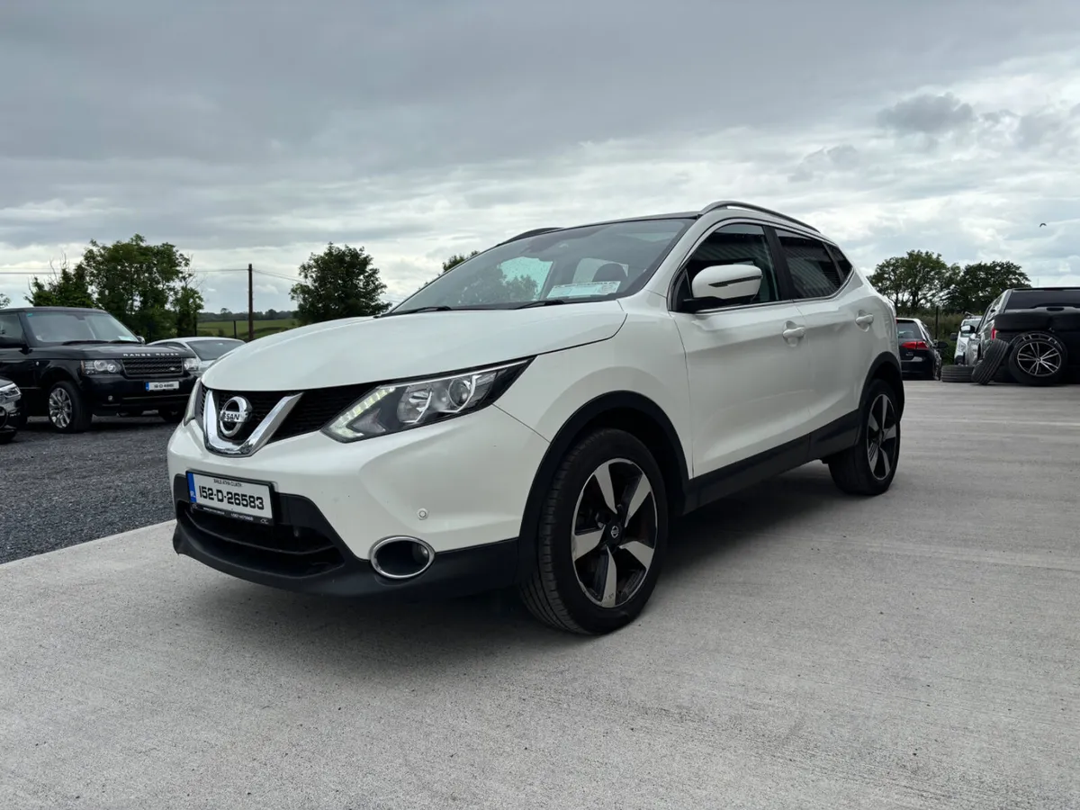 STUNNING NISSAN QASHQAI DSL SV PREMIUM - Image 3