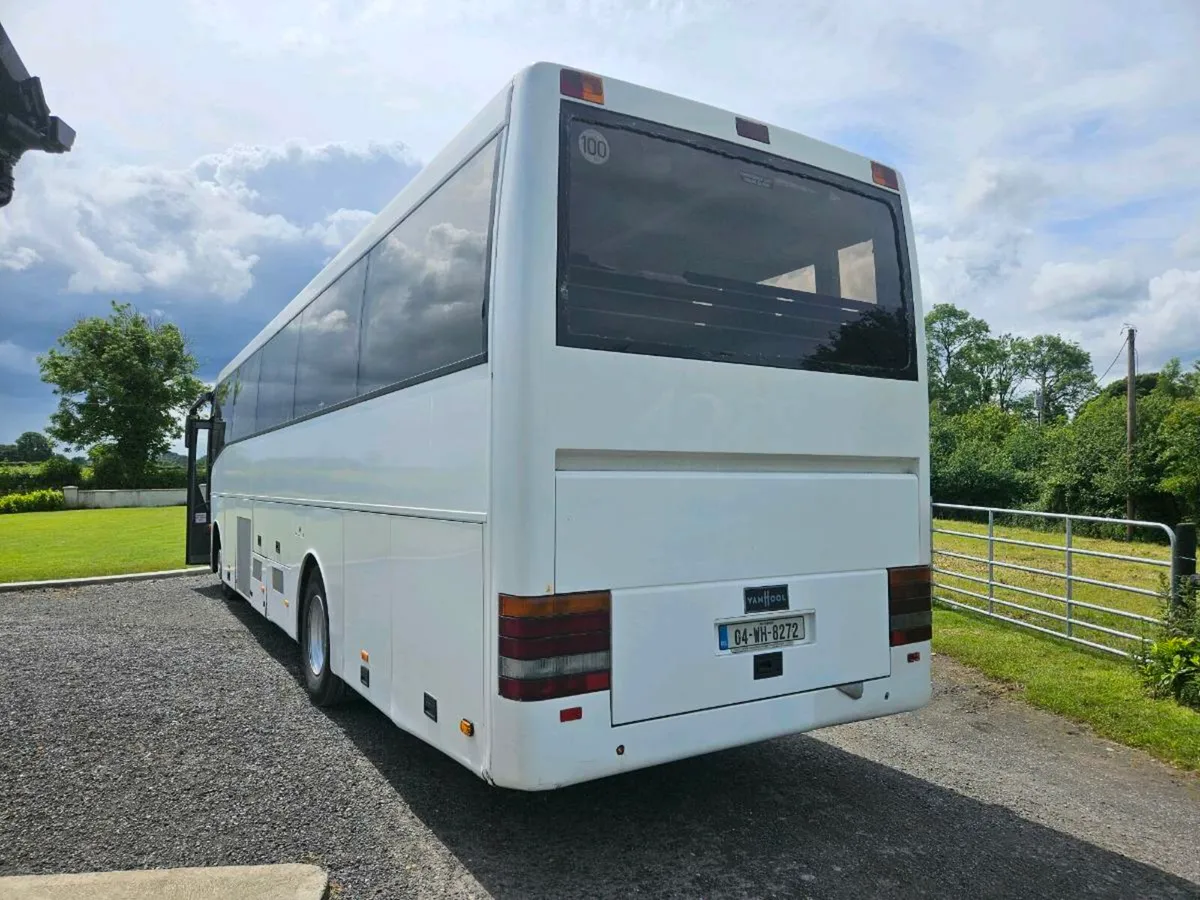 04 vanhool 53 seater - Image 4