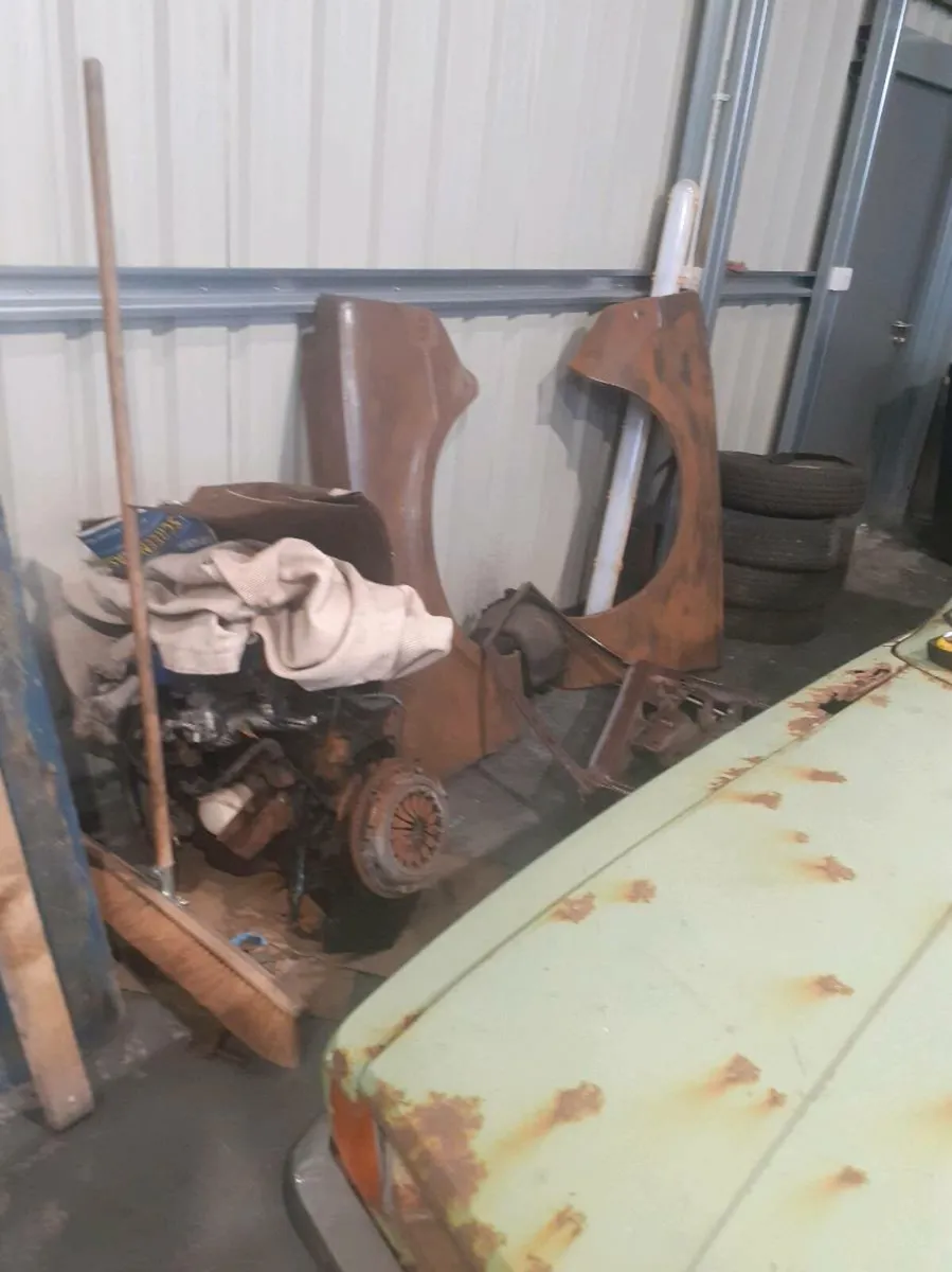 Ford Cortina Ghia 2L Mk4 and Mk5 - Image 4