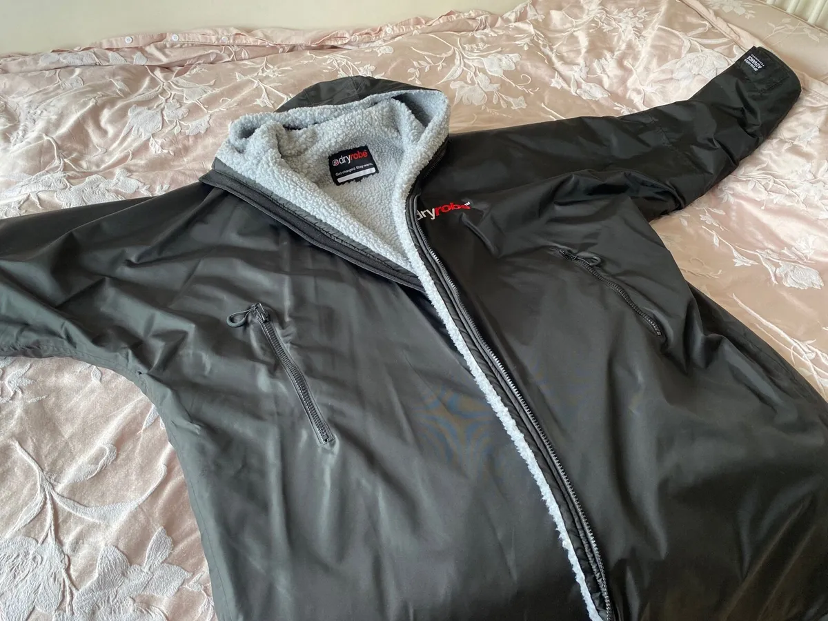 Dry Robe XL - Image 2