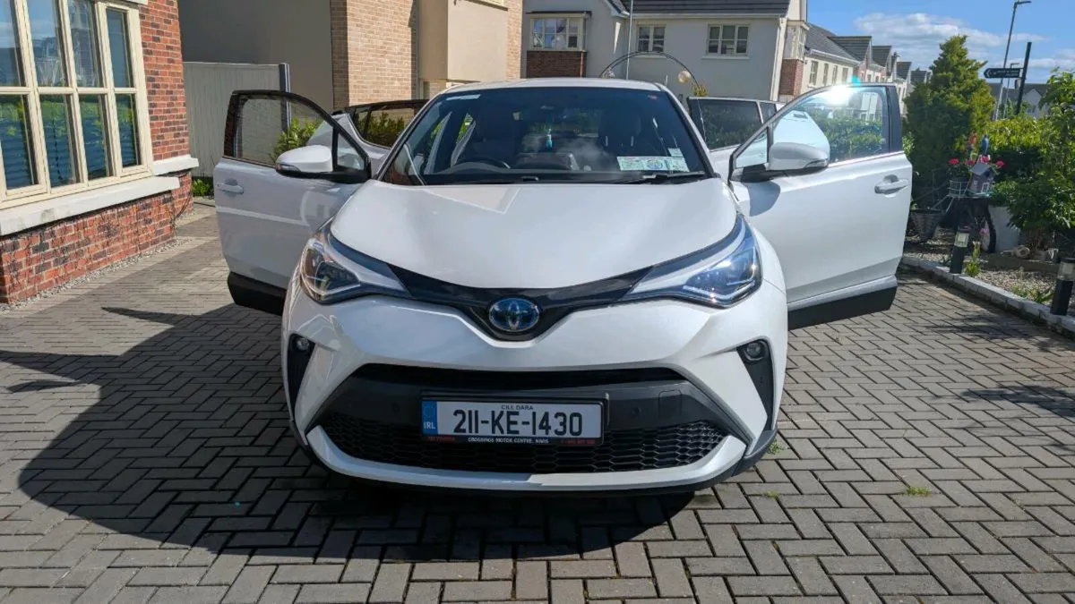 Toyota CH-R - Image 1