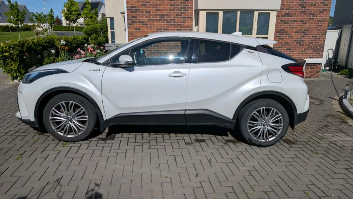 Toyota CH-R - Image 4