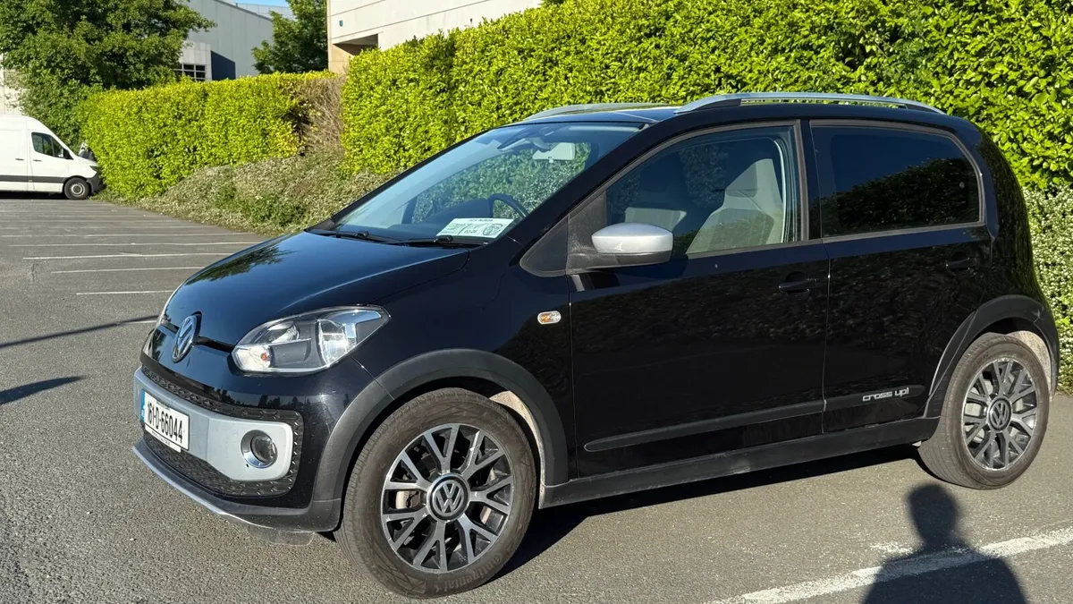 Volkswagen up! 2016 - Image 2