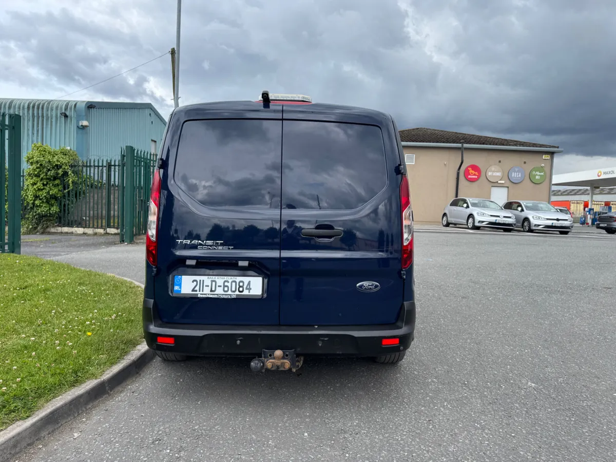 FORD TRANSIT CONNECT 1.5 TDCI TREND LWB 3 SEATER - Image 4