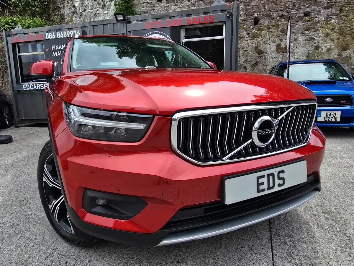 Volvo XC40 Inscription Pro Recharge 2022 (221) - Image 2