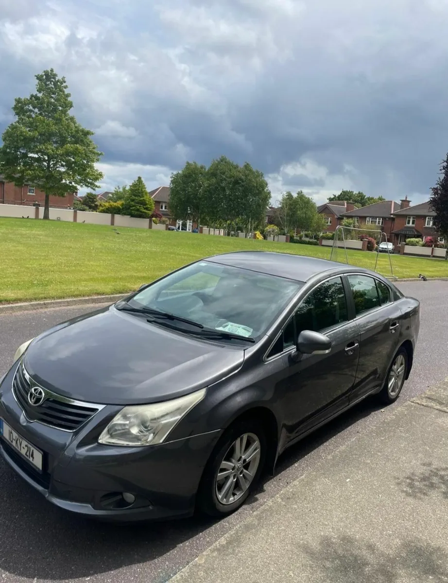 Toyota Avensis - Image 2