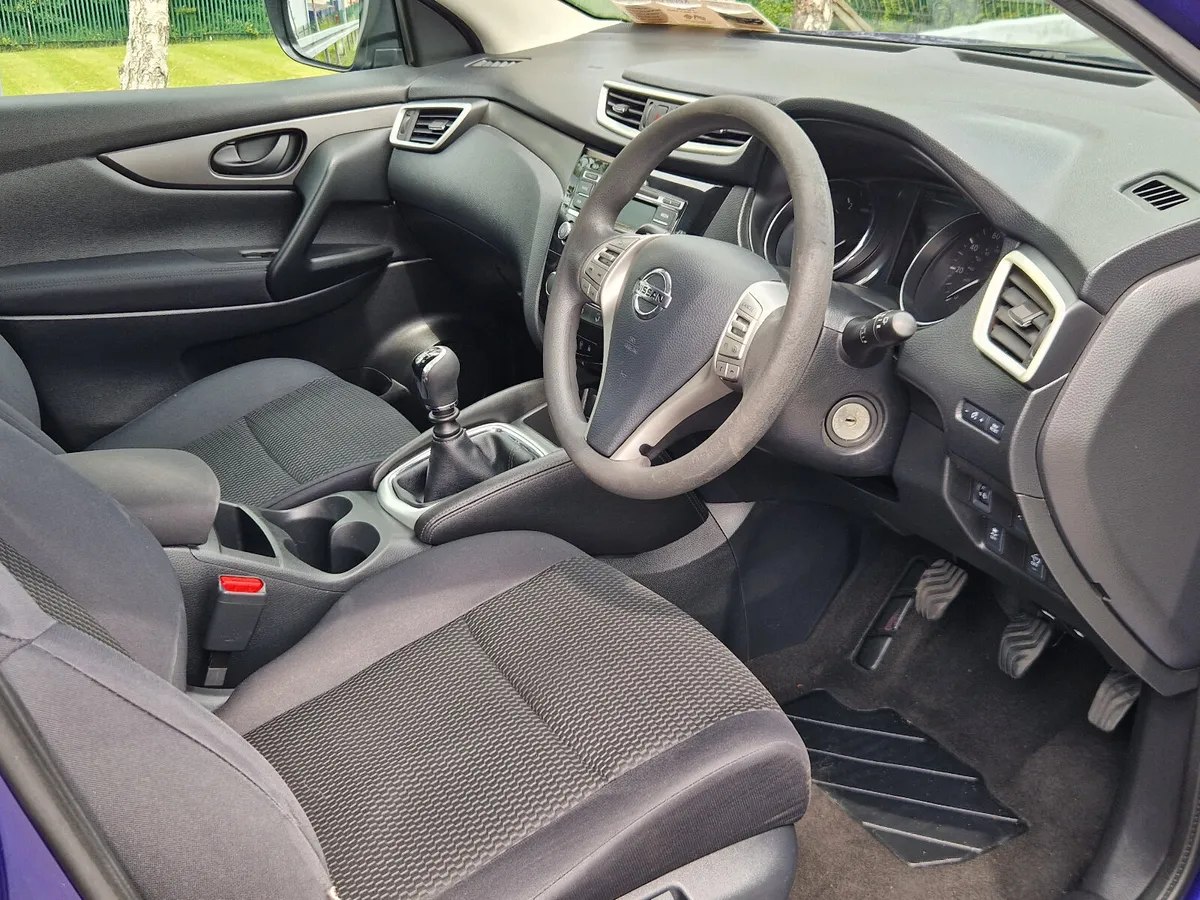 2016 Nissan Qashqai  1.5 DCI VISIA SMART V VISION - Image 3