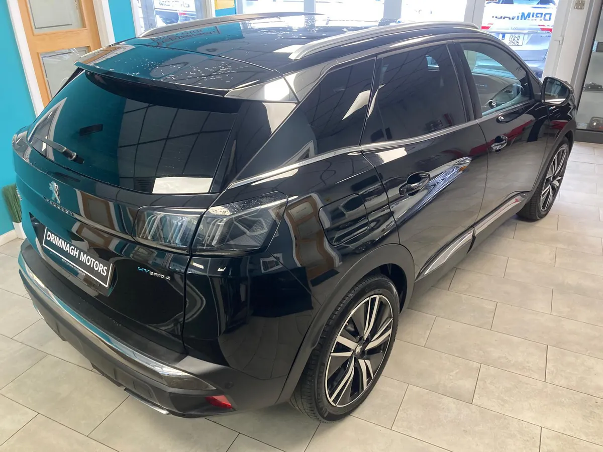 Peugeot 3008 plug in hybrid - Image 4