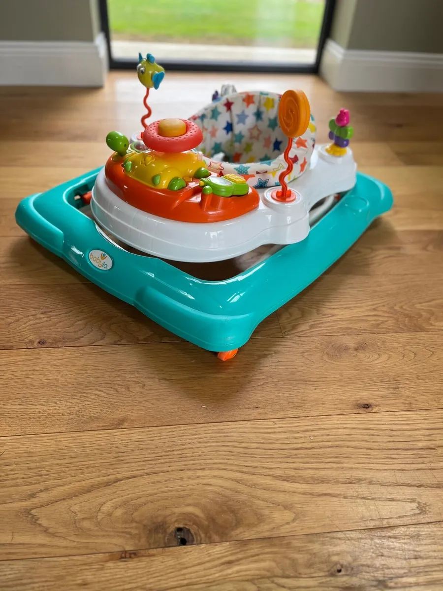 Baby walker - Image 1