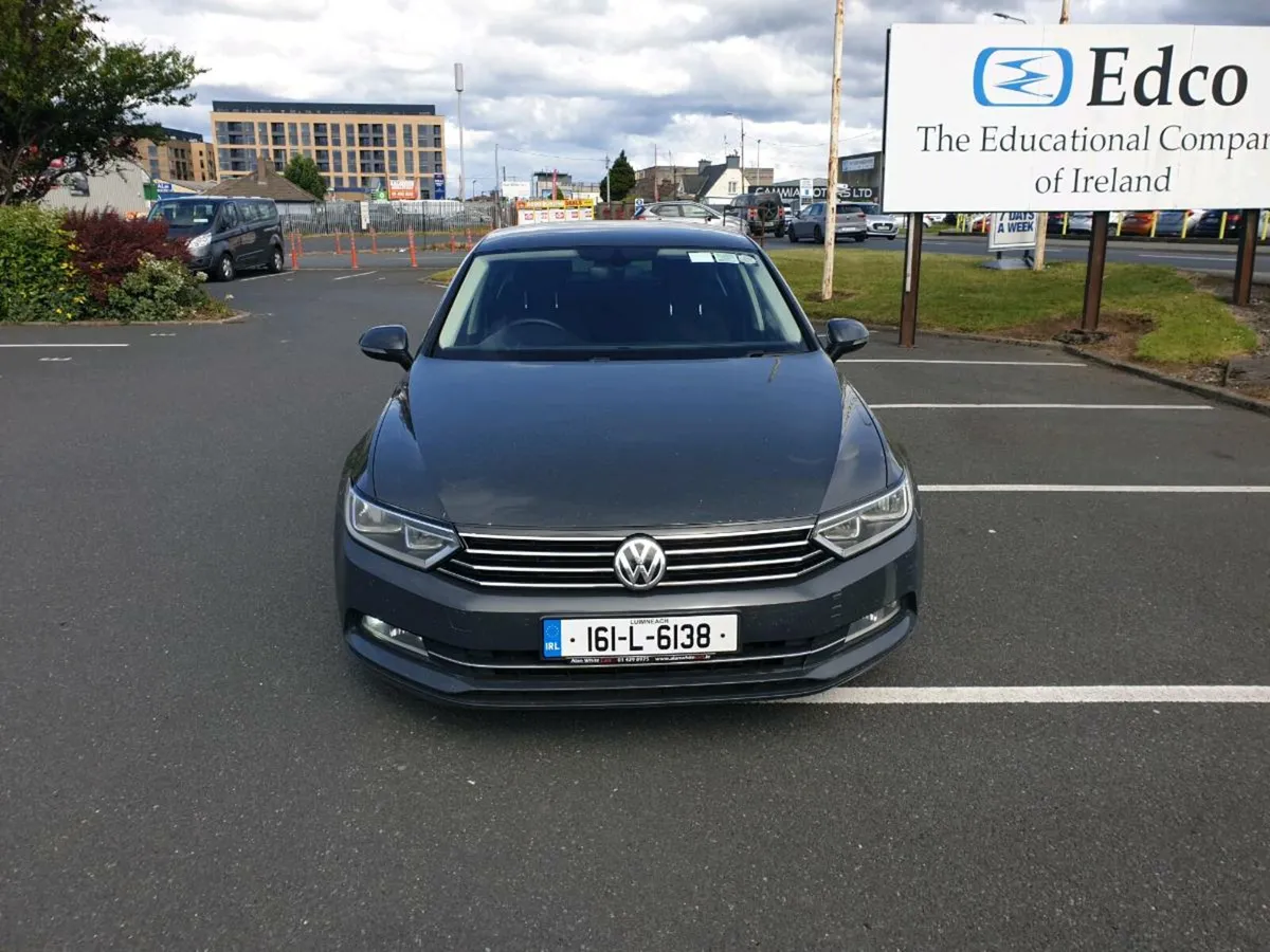 VW PASSAT 2.0L SE BUSINESS EDITION - Image 2