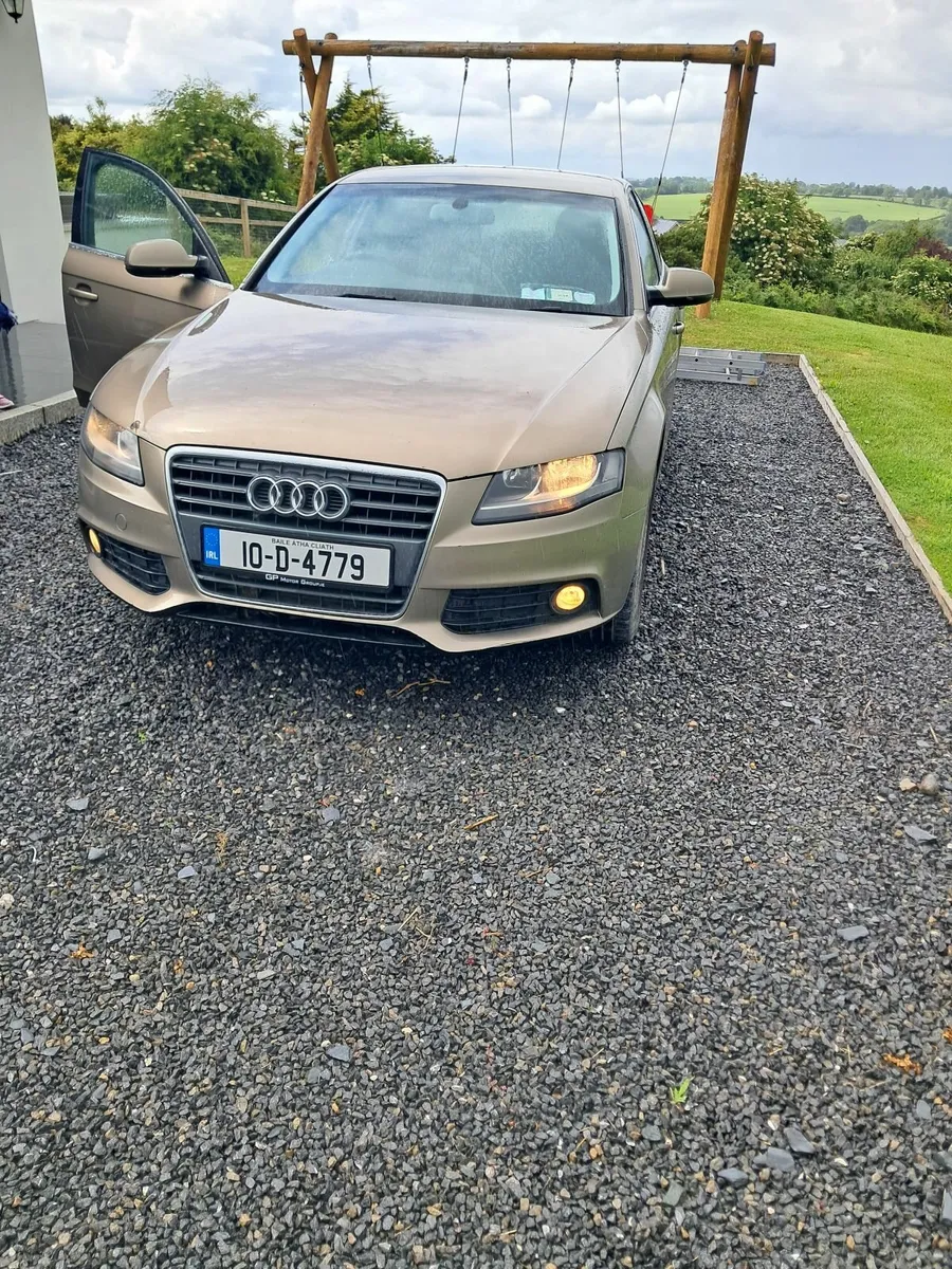 Audi A4 2010 - Image 1