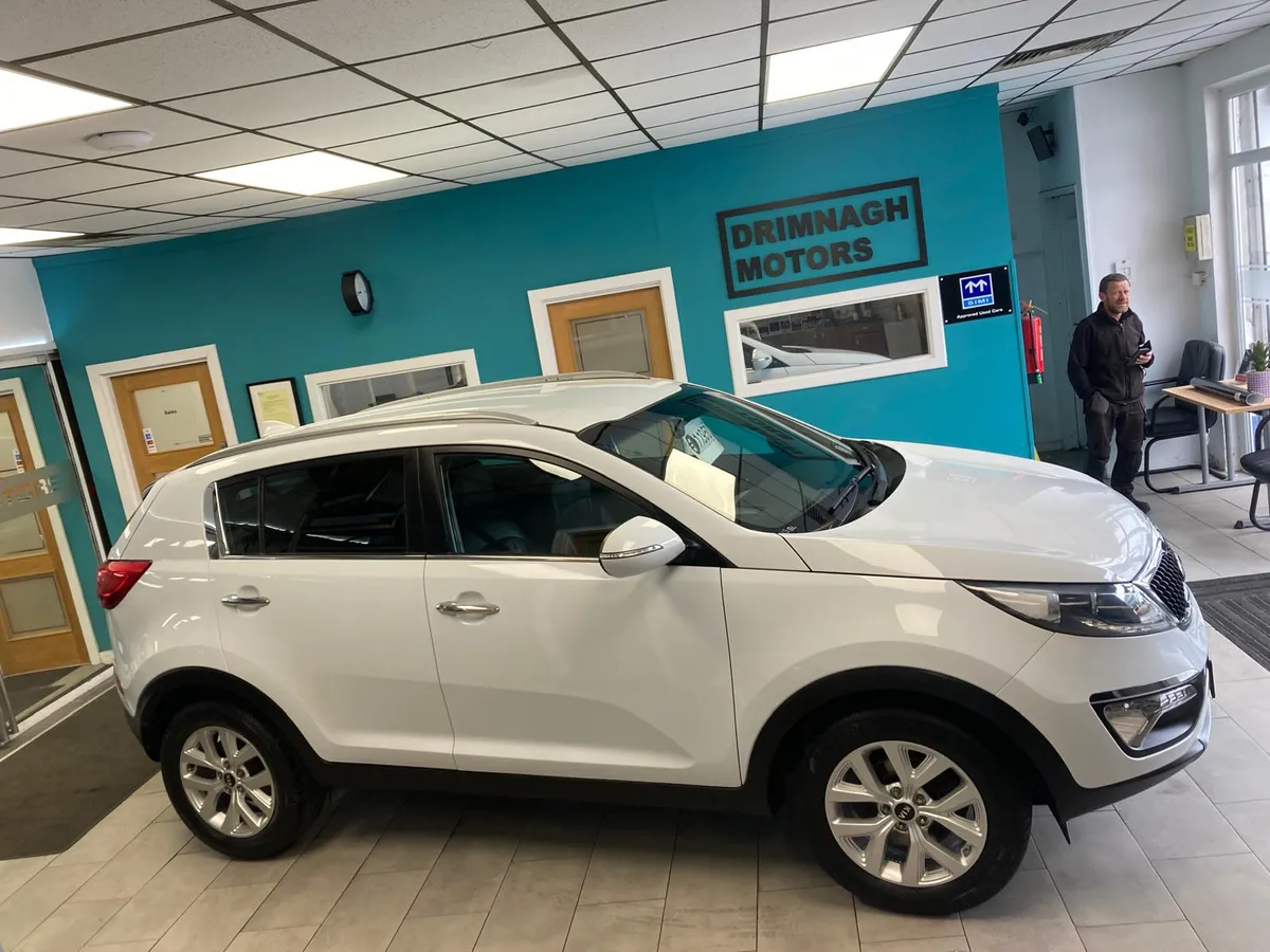 Kia sportage 1.7 platinum - Image 3