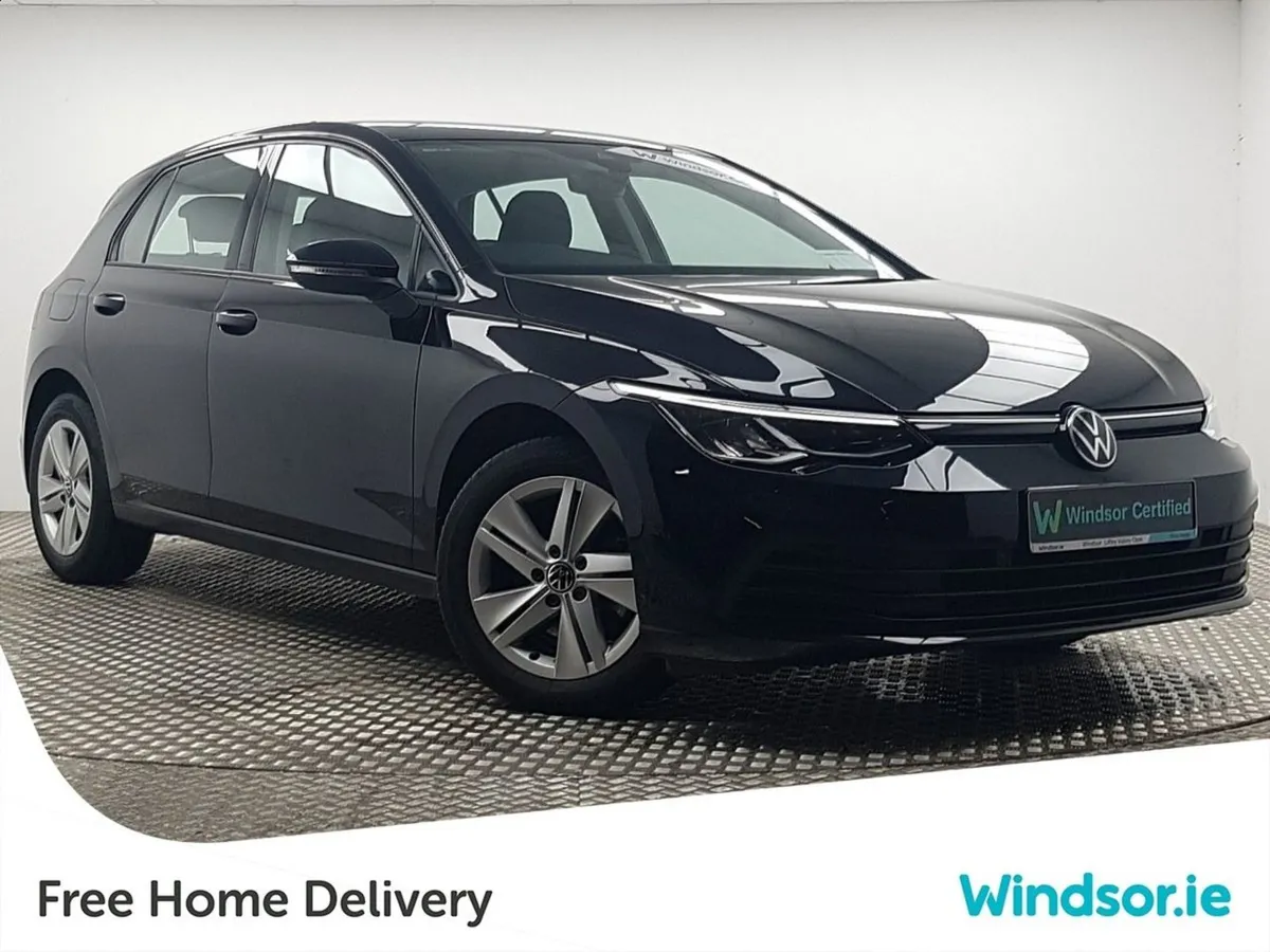 Volkswagen Golf 1.0 TSI 110HP Automatic - Image 1