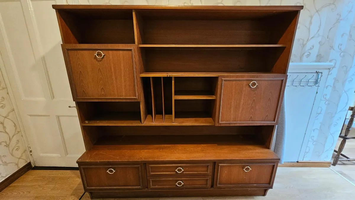 Display Cabinet / Sideboard Bookshelf - Image 3