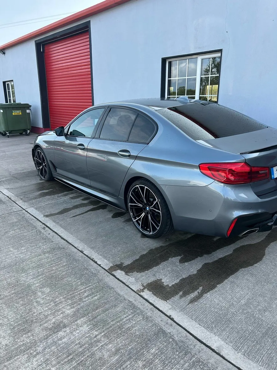2017 bmw 520 d, m sport, light frontal - Image 2