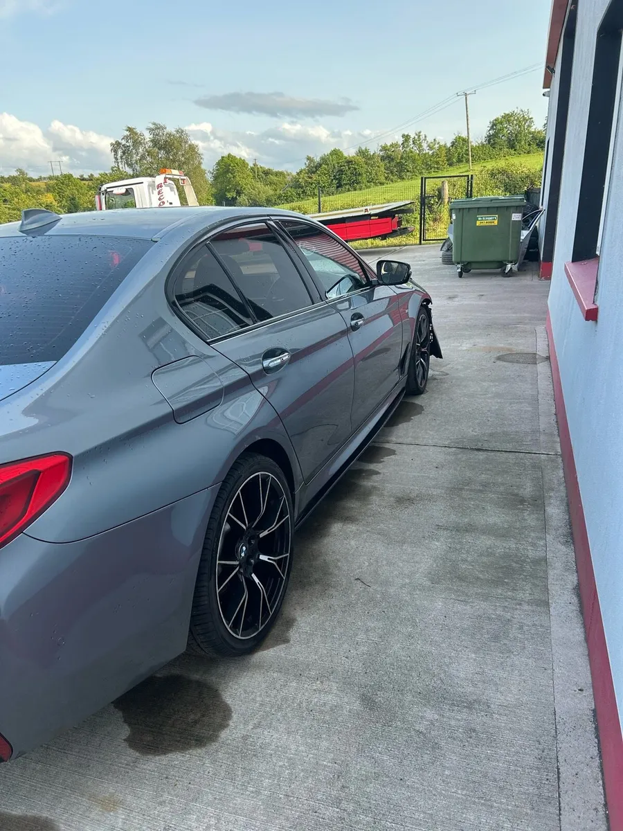 2017 bmw 520 d, m sport, light frontal - Image 3