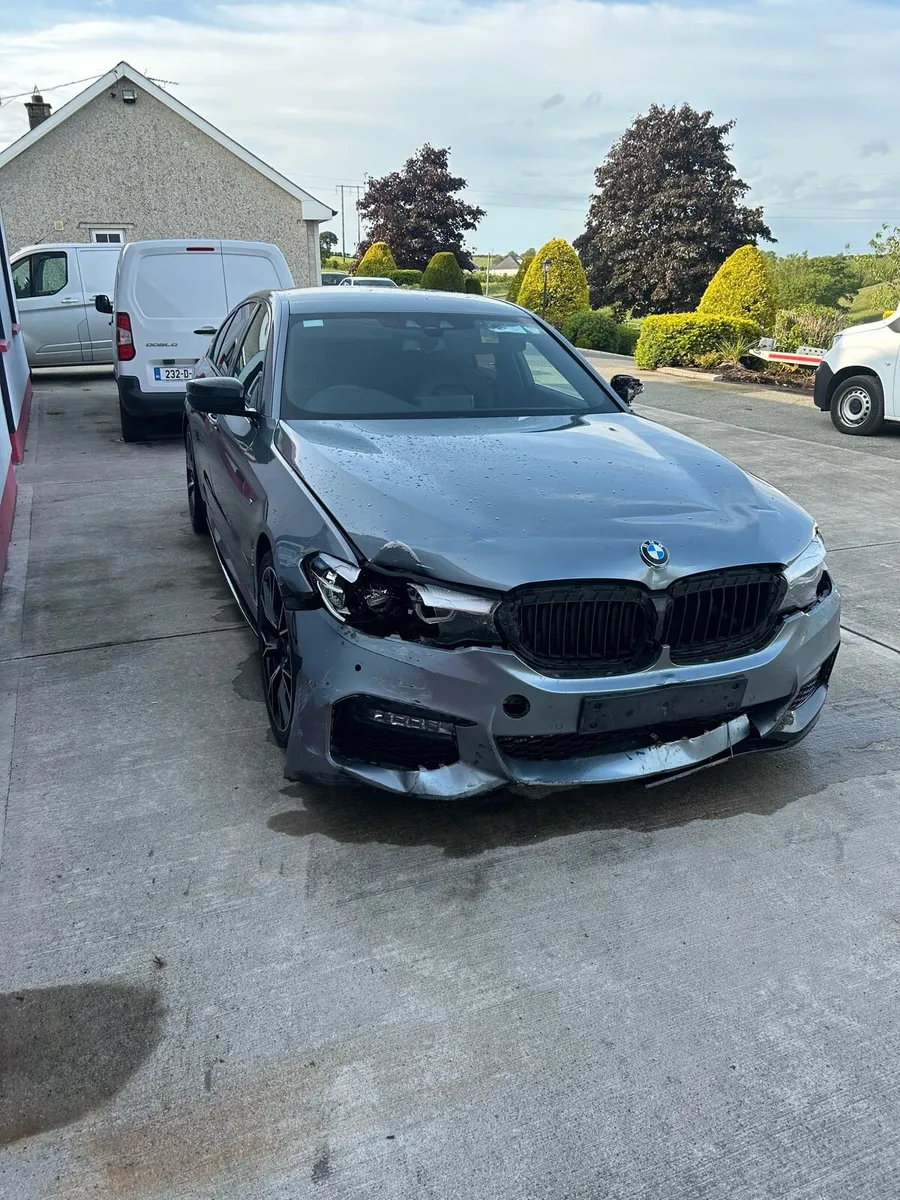 2017 bmw 520 d, m sport, light frontal - Image 4