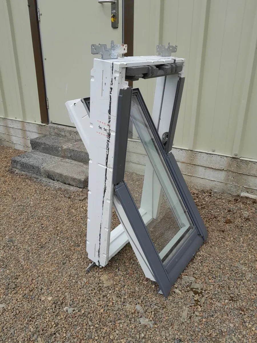 velux  GGU CK04 window - Image 1