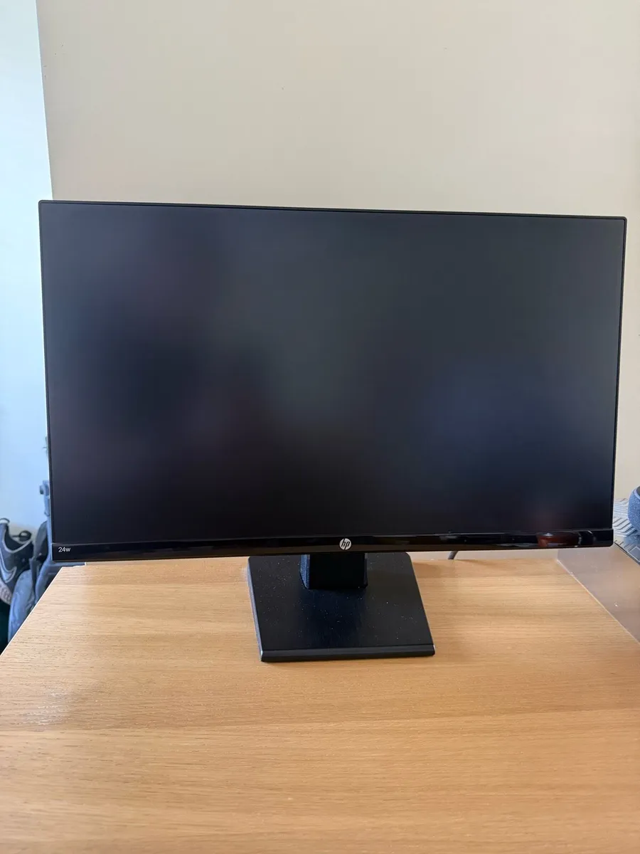 HP Monitor - Image 1