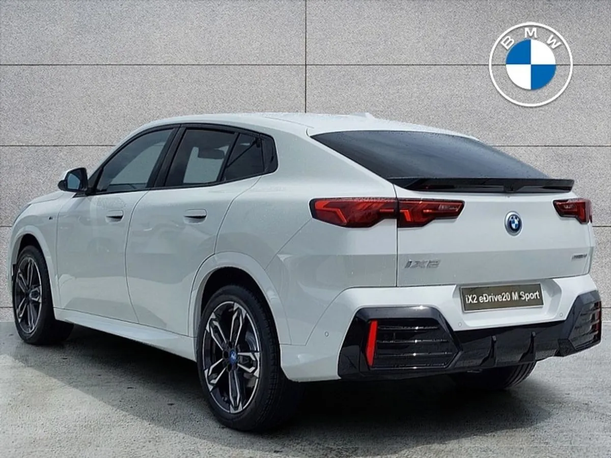 BMW iX2 Edrive20 M Sport - Image 2