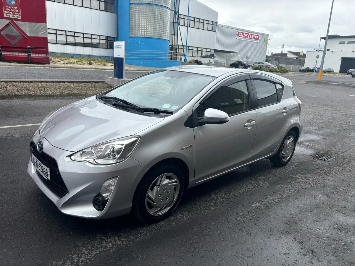 161 Toyota Aqua New Nct 7/27 - Image 4