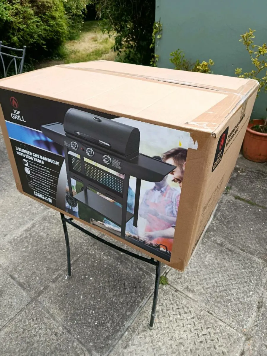 Brand new BBQ in original unopened box - Image 4