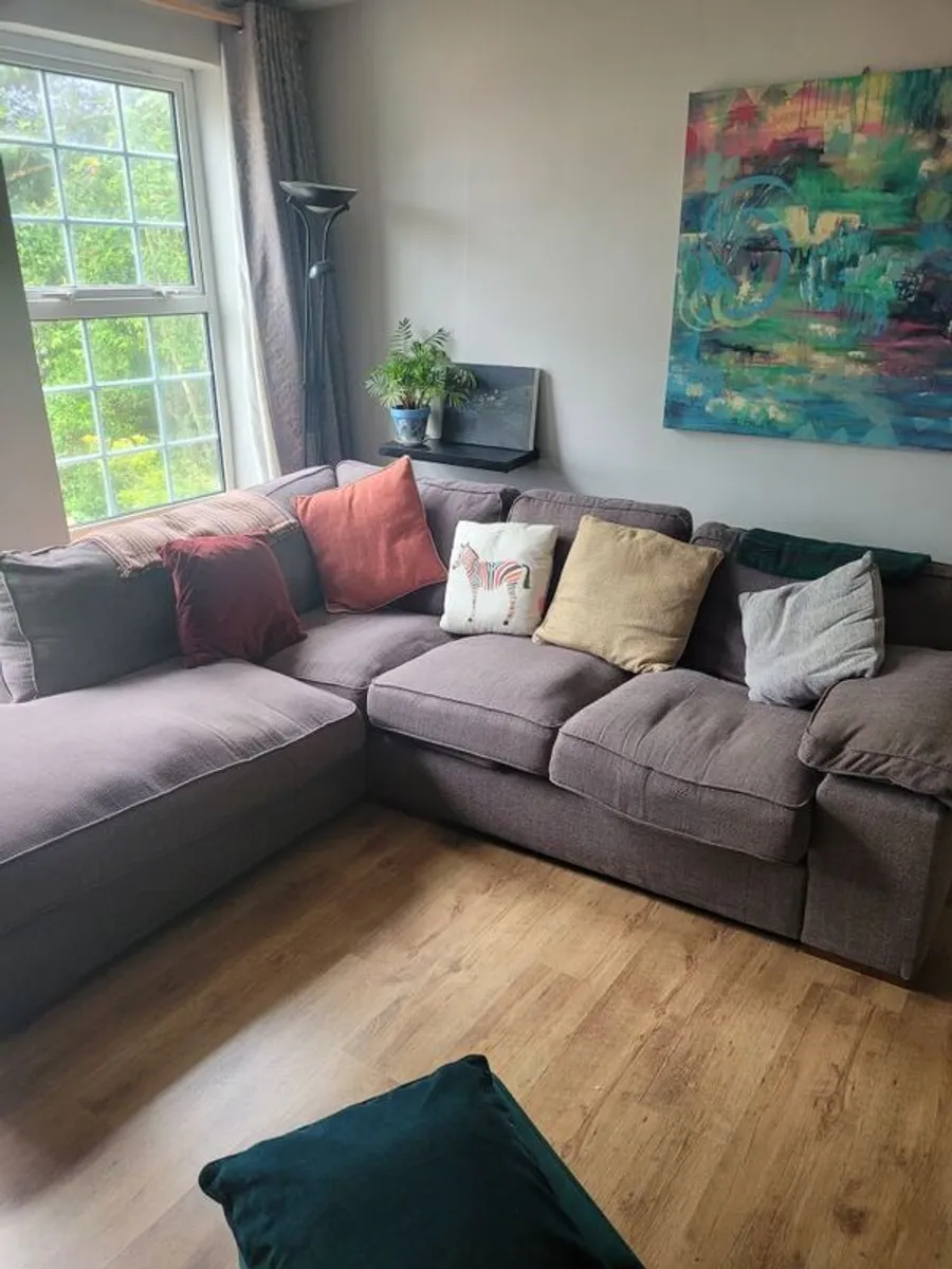 L shaped sofa - Image 2