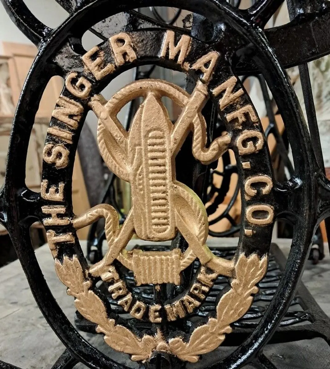 Antique Singer Sewing Machine Table - Image 3