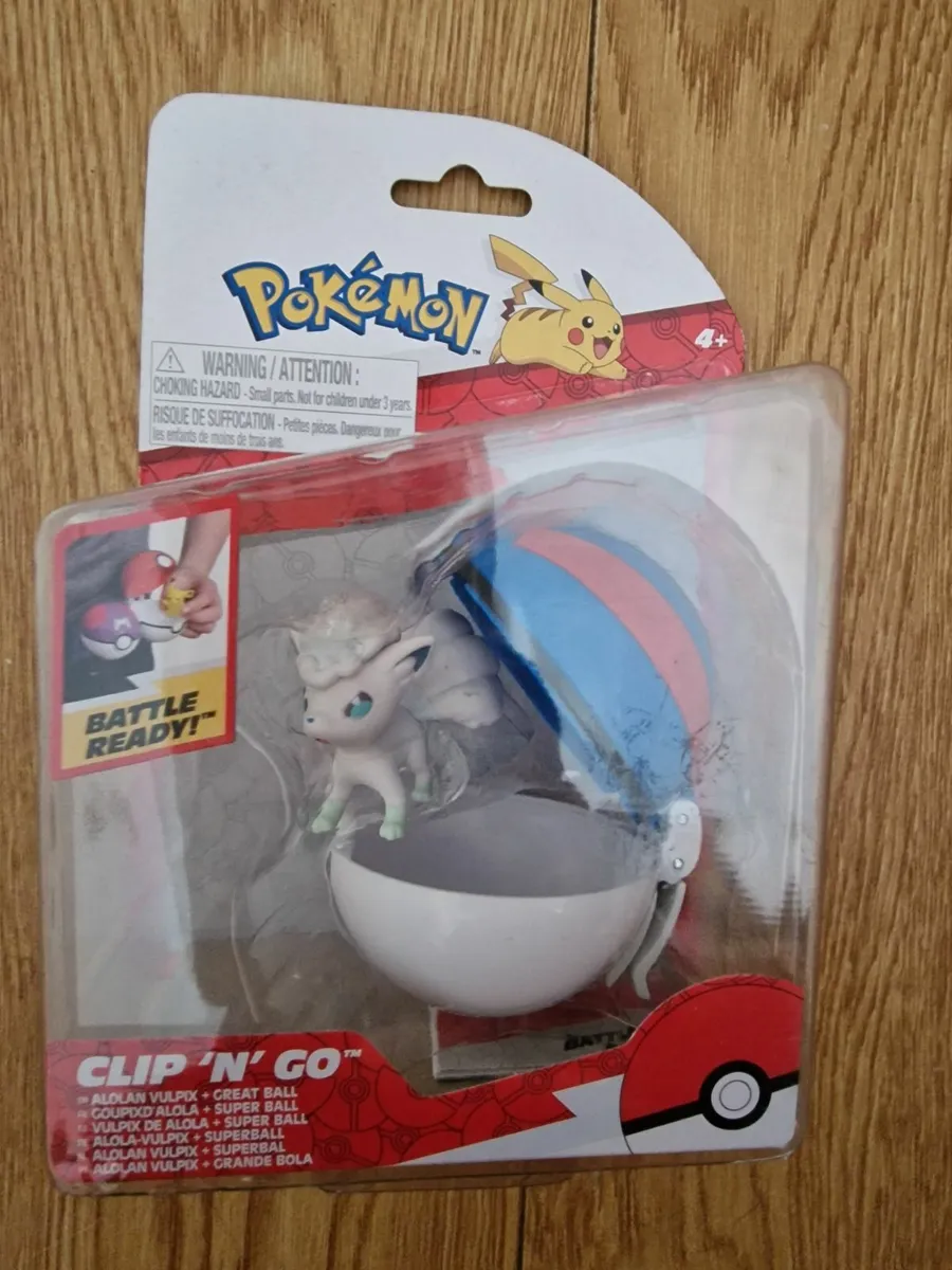 Pokemon Clip'n'Go Poké Ball Alolan Vulpix & Poké B - Image 3