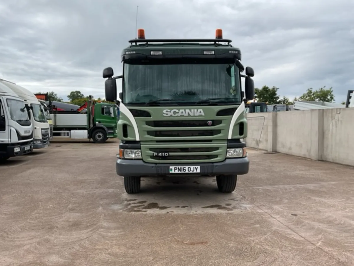 2016 Scania P410 8x4 Tipper - Image 2
