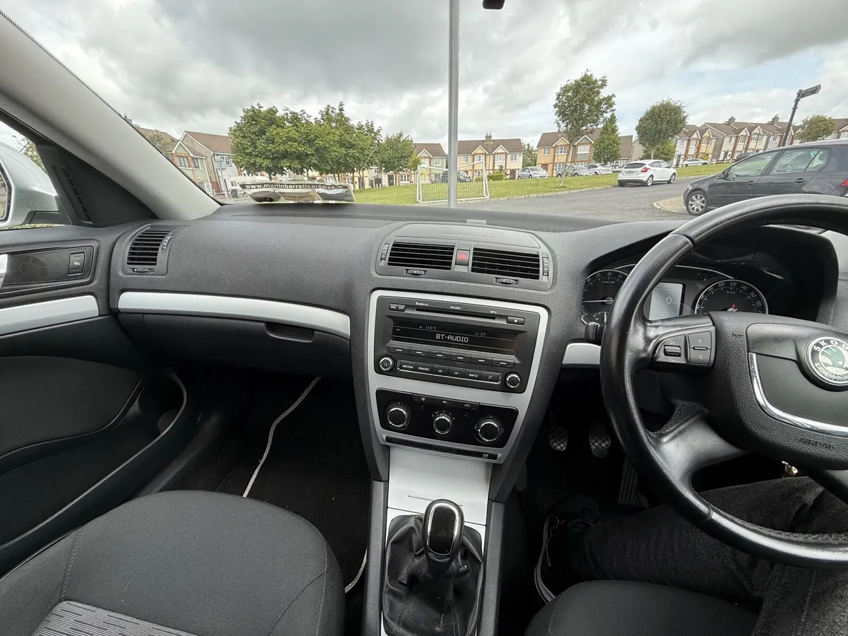 Skoda Octavia 2.0 Diesel - Image 4