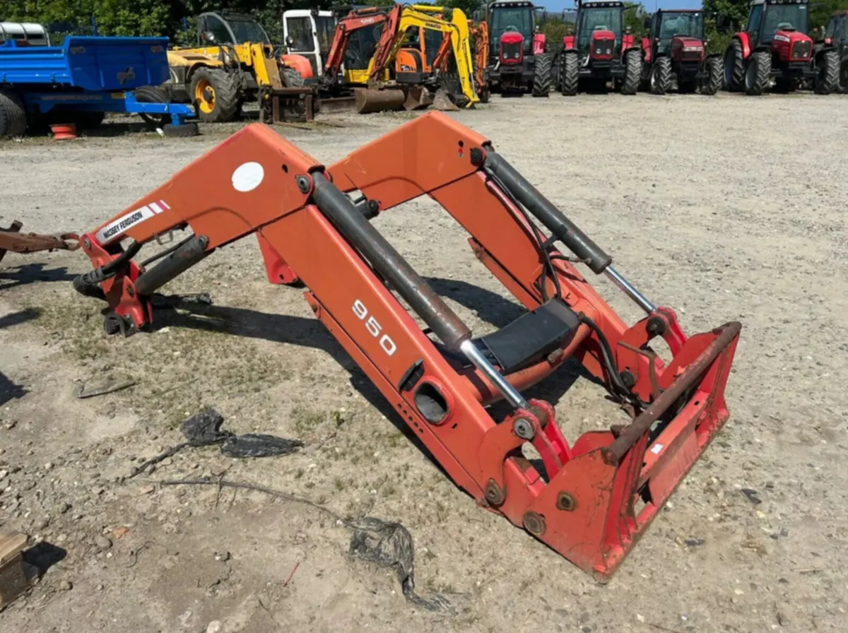 Quickie 950 Front Loader - Image 3