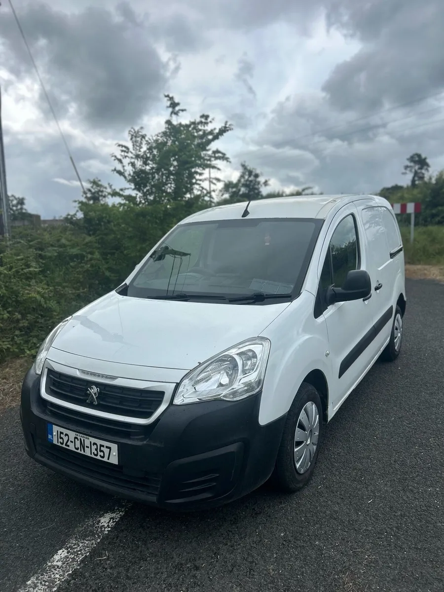 152 3 seat High spec partner - Image 2