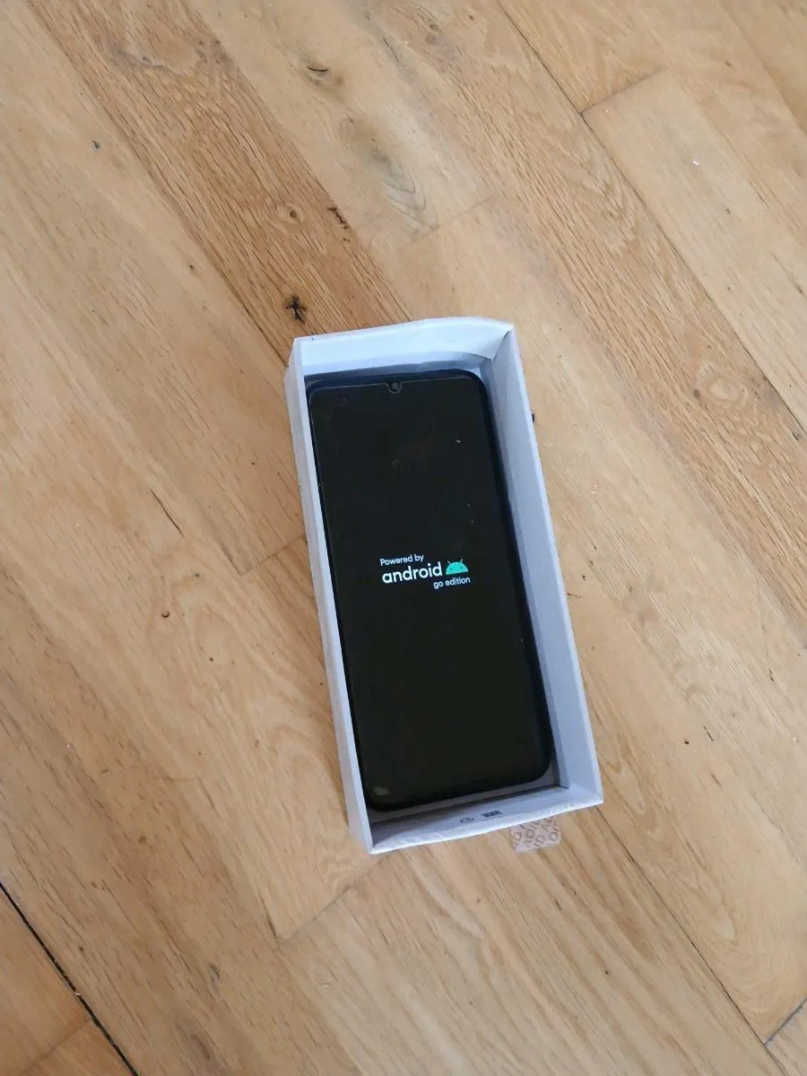 Nokia c32 128gb  unwanted gift can deliver only€45 - Image 1