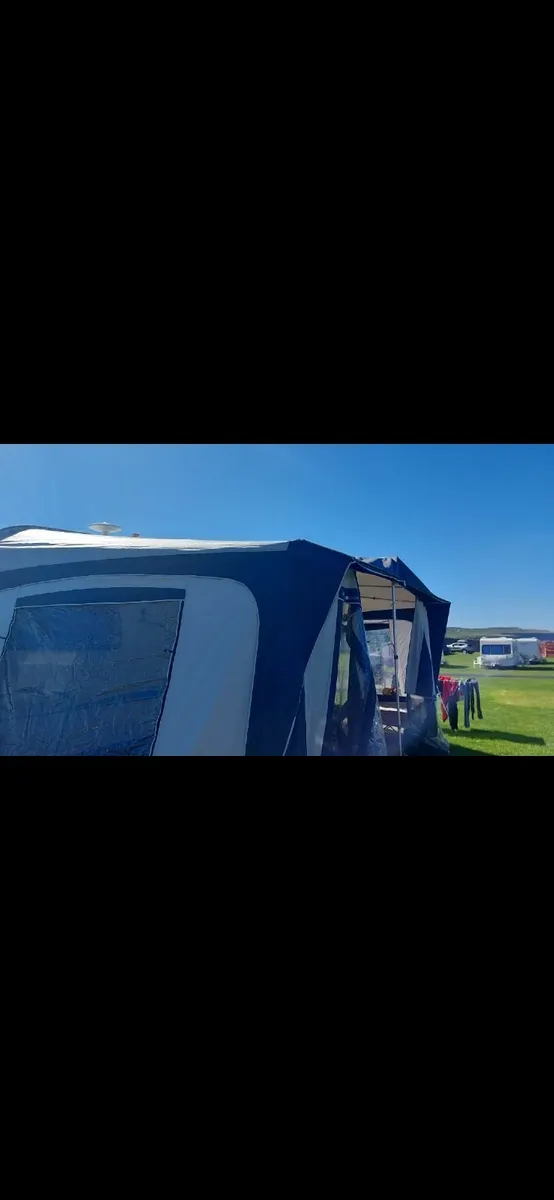 Caravan - Image 2