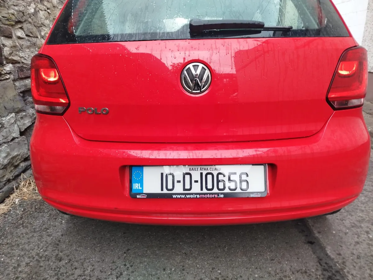 Volkswagen Polo 2010 .LOW KM TAX AND NCT - Image 4